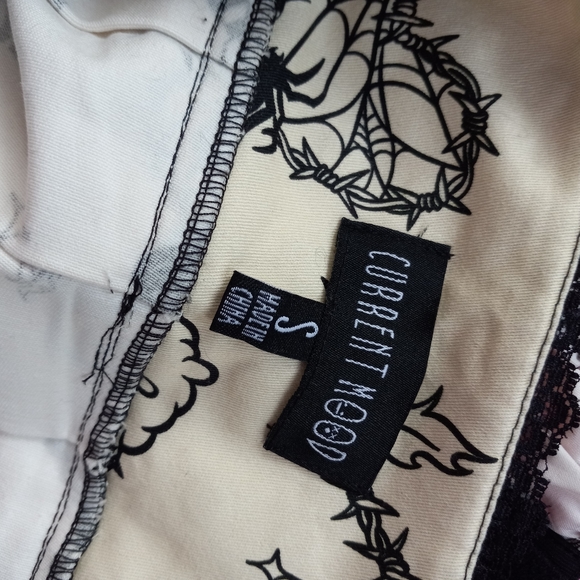 DK kawaii goth creepy cute dbl corset laced top & metal stud skirt set SOLD! - Picture 9 of 15